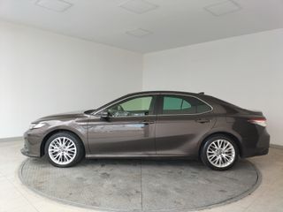 TOYOTA CAMRY 220H ADVANCE