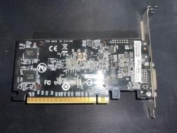 Tarjeta gráfica NVIDIA GTX 710 usada