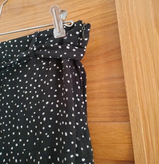Shorts negros lunares