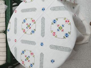 Mantel y servilletas lino bordado Lagartera