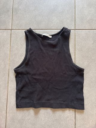 Top negro - Tirantes - Crop