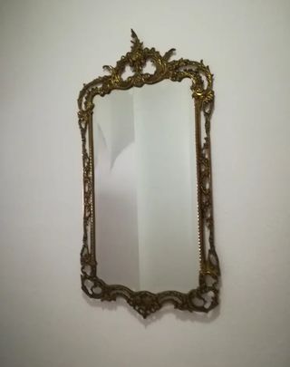 Mesa de bronce y mármol + espejo de bronce 