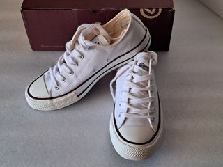 Zapatillas Victoria - tipo Converse