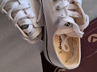 Zapatillas Victoria - tipo Converse