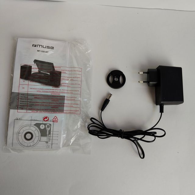 Giradiscos Muse MT-108 marrón