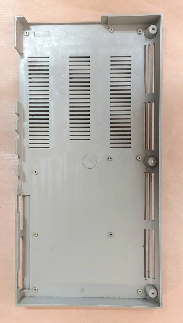 Scocca Commodore C64 + Schermatura