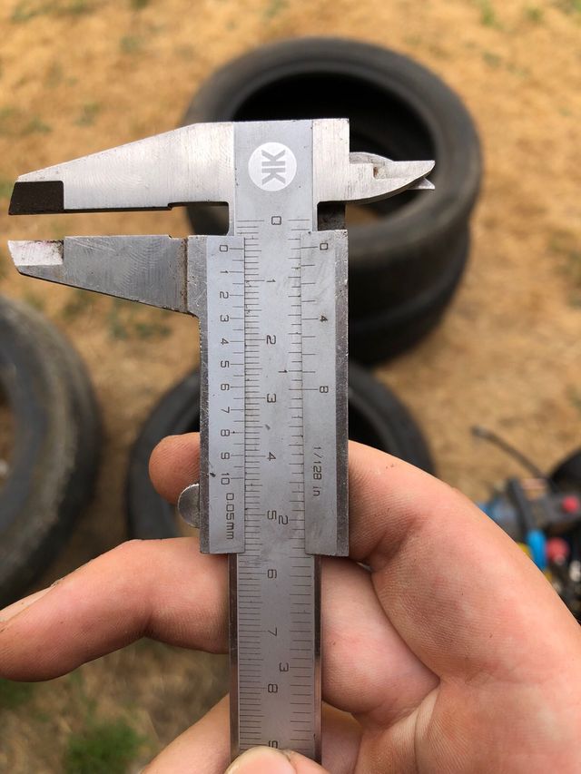 Neumático Dunlop Sport 245/45/18