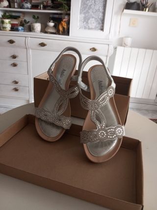 Sandalias joya supercomodas.