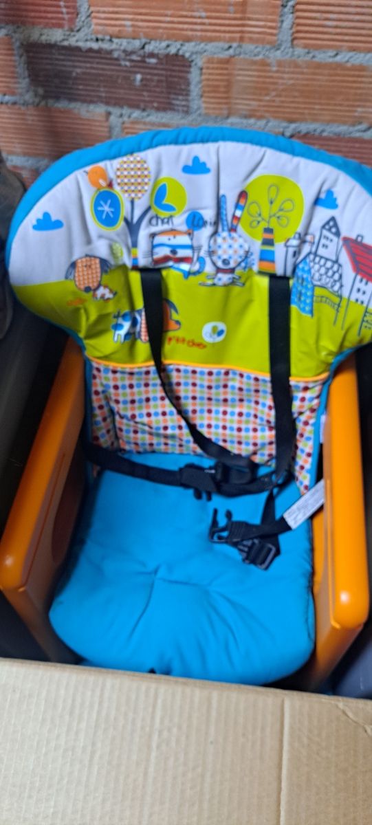 Trona para bebé, colorida