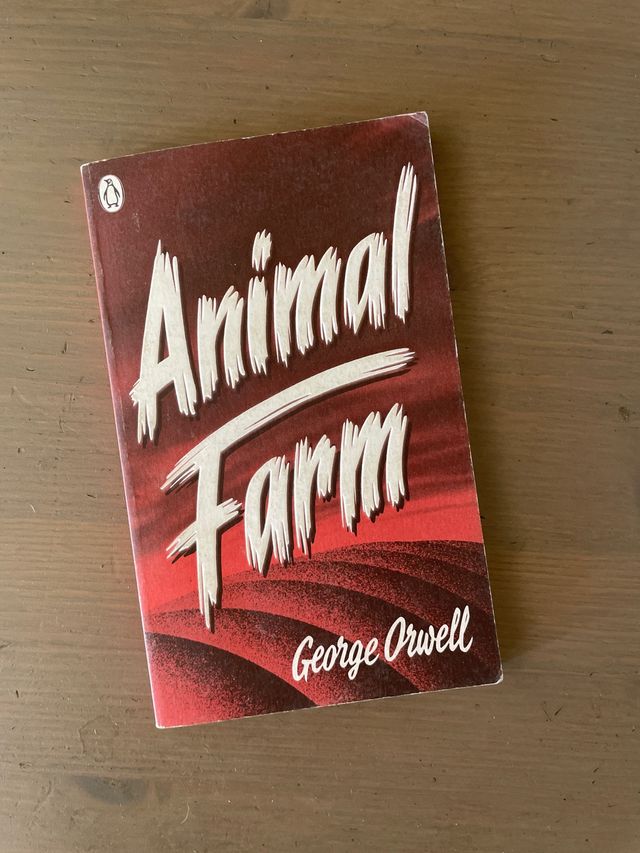 Penguin Classics Animal Farm (Penguin Modern Cl...