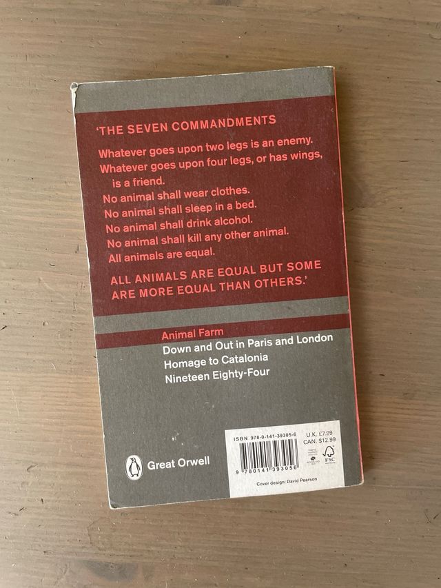 Penguin Classics Animal Farm (Penguin Modern Cl...