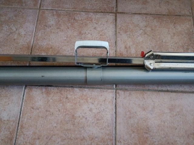 Pantalla proyector portátil plegable.