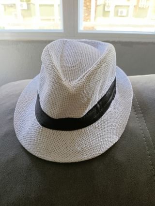 Sombrero blanco c/cinta negra