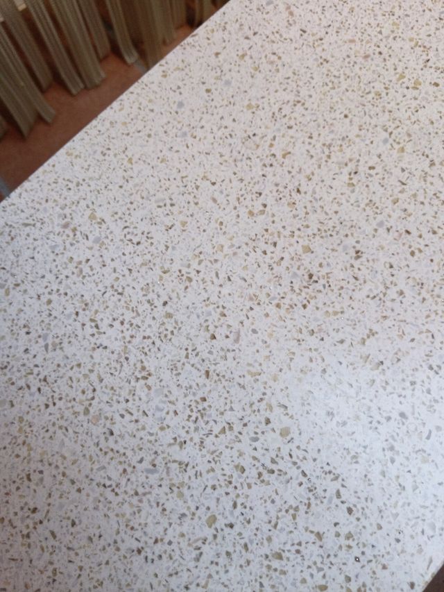 Banco exterior pequeño - blanco beige