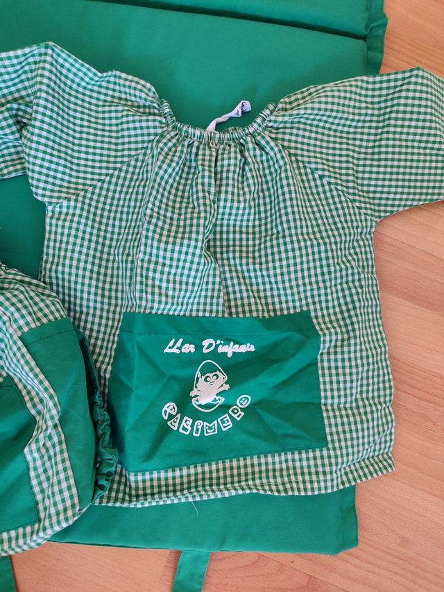 Lote guardería Calimero : Bata, mochila y marfaga.