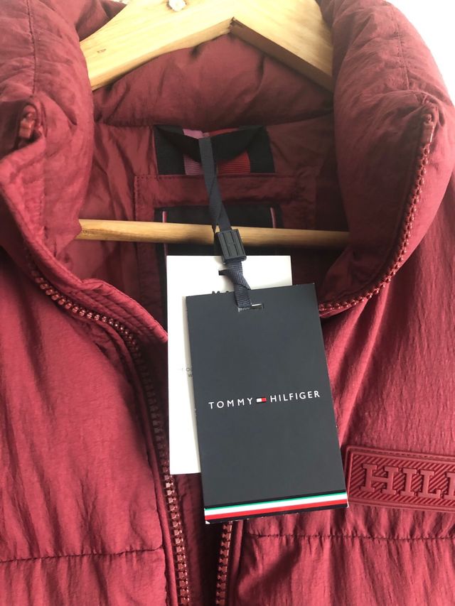 Chaqueta acolchada Tommy Hilfiger roja