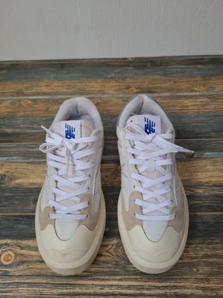 New Balance CT 302 - Zapatillas blancas beige .