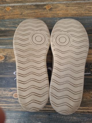 New Balance CT 302 - Zapatillas blancas beige .