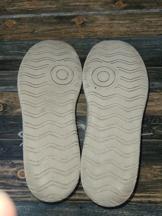 New Balance CT 302 - Zapatillas blancas beige .