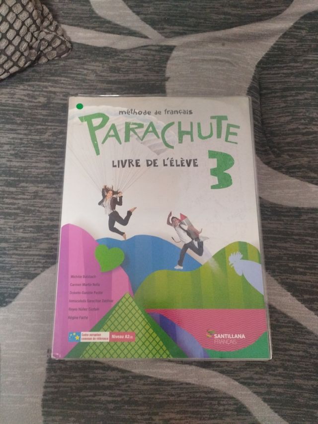 PARACHUTE 3 ELEVE