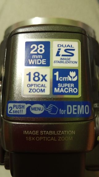 Olympus SP-55OUZ - Cámara compacta digital