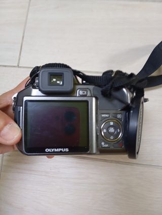 Olympus SP-55OUZ - Cámara compacta digital