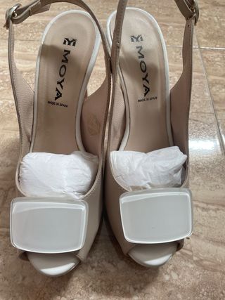 Zapatos EMOYA beige y blanco