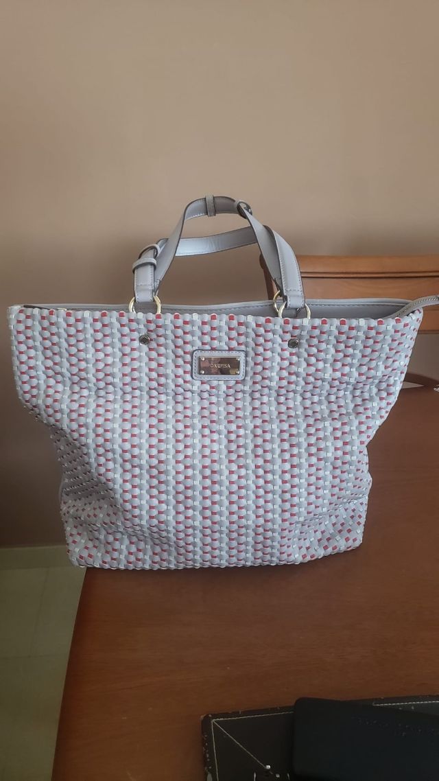 Bolso Carpisa gris y rojo