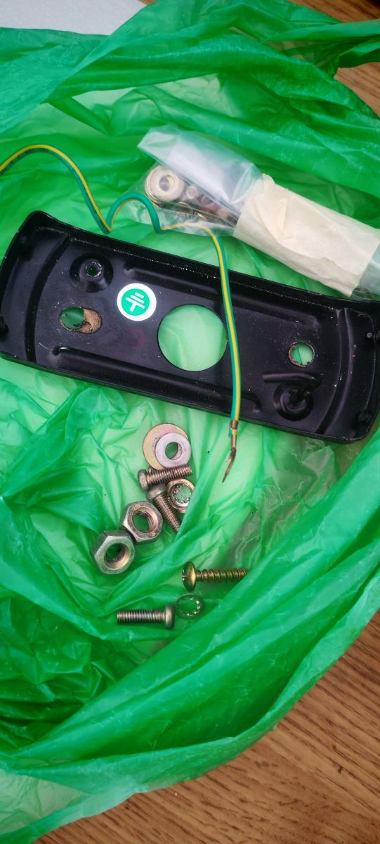 Ventilador techo vintage marrón dorado con luz