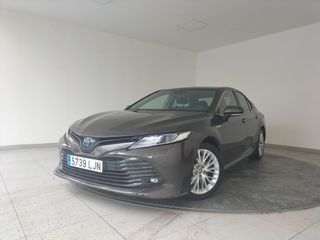 TOYOTA CAMRY 220H ADVANCE