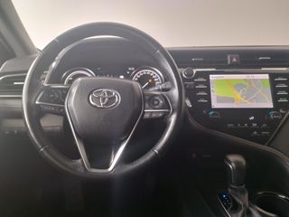 TOYOTA CAMRY 220H ADVANCE