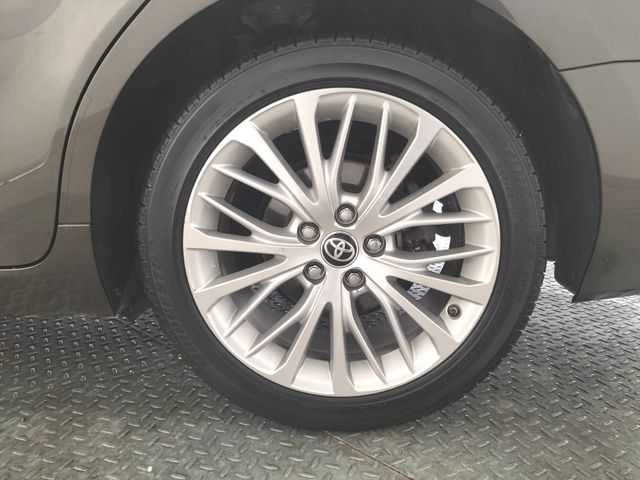 TOYOTA CAMRY 220H ADVANCE