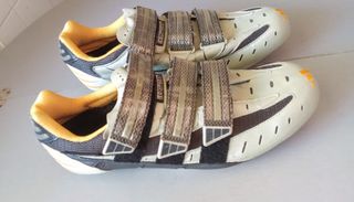 Zapatillas ciclismo Adidas n°42 , suela carbono