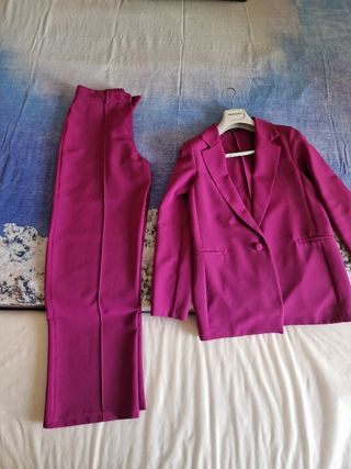 Completo tailleur viola