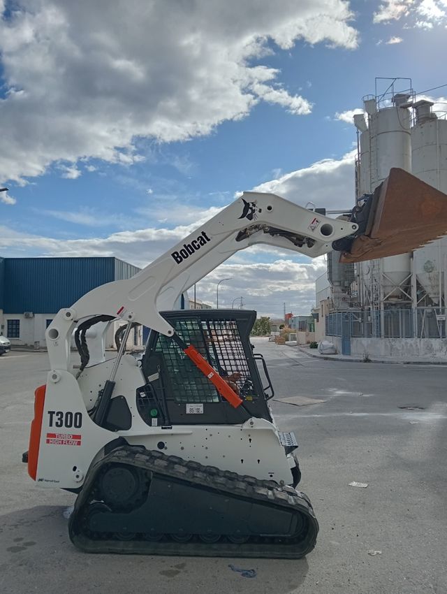 Minicargadora Bobcat T300 - Orugas
