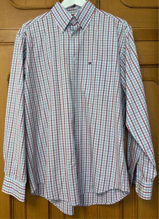 Camisa Tommy Hilfiger de cuadros rojo y azul