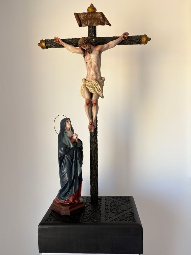 Calvario Cristo Virgen Olot