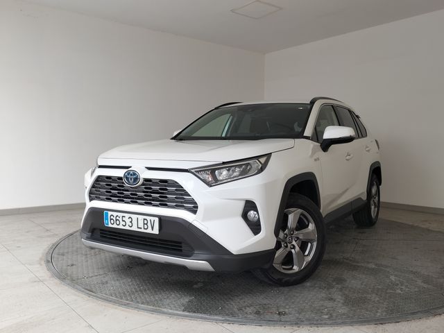 TOYOTA RAV4 220H ADVANCE