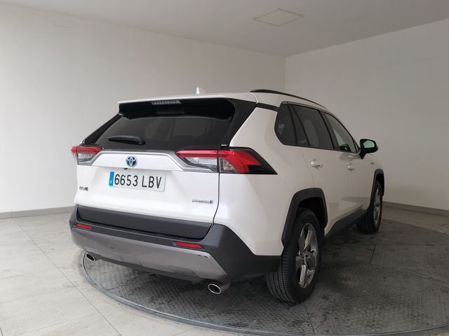 TOYOTA RAV4 220H ADVANCE