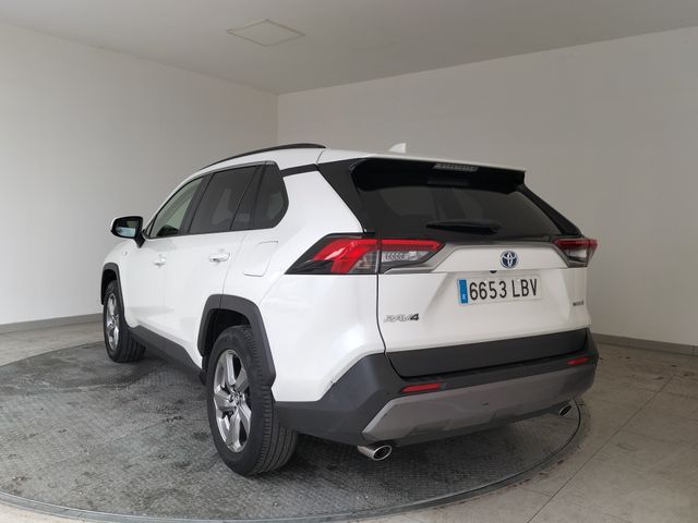 TOYOTA RAV4 220H ADVANCE
