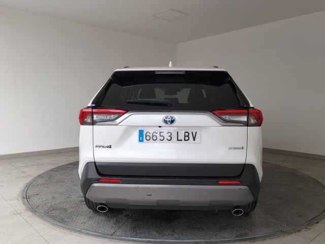 TOYOTA RAV4 220H ADVANCE