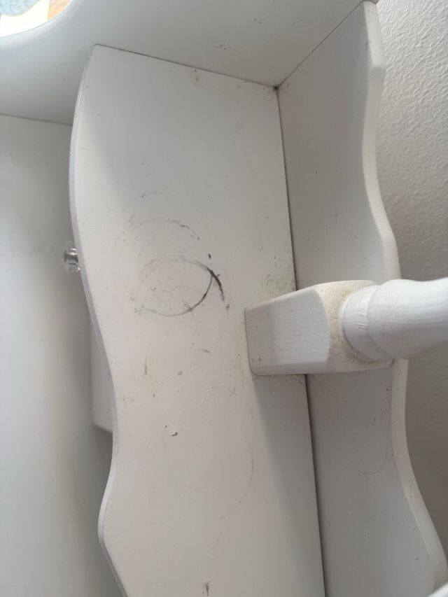 Tocador blanco estilo vintage no es negociable