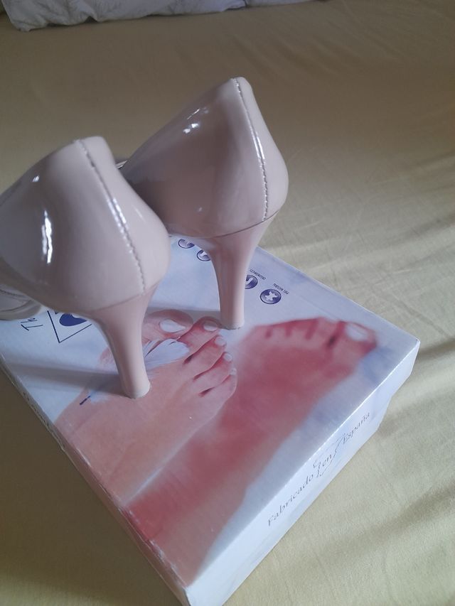 Zapatos de salón beige Chamby confort