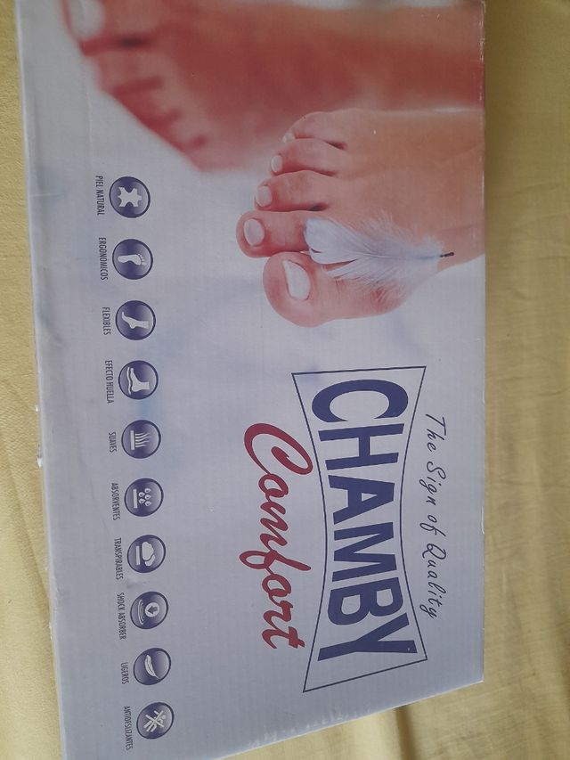 Zapatos de salón beige Chamby confort