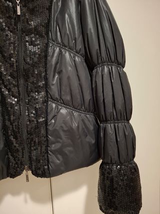 Giacca oltre nera con paillettes