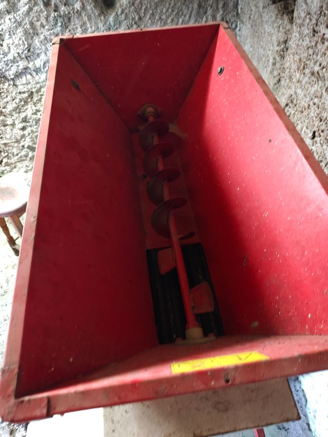 Estrujadora-despalilladora uvas