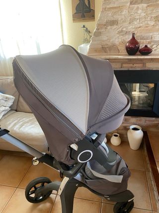 Carrozzina per neonati Bugaboo con accessori inclusi
