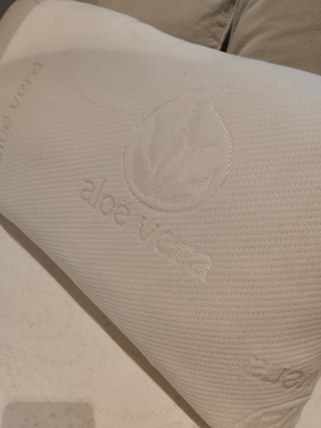 Almohada Aloe Vera - Blanca
