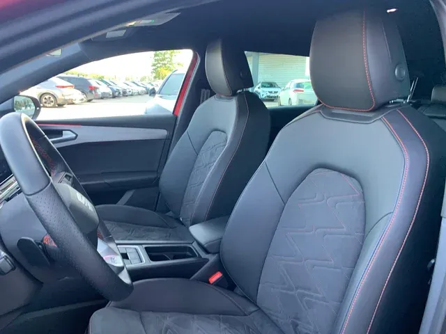 SEAT Leon 2024