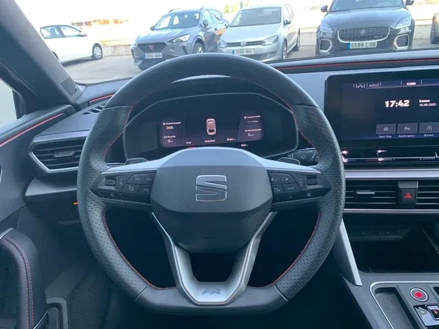 SEAT Leon 2024